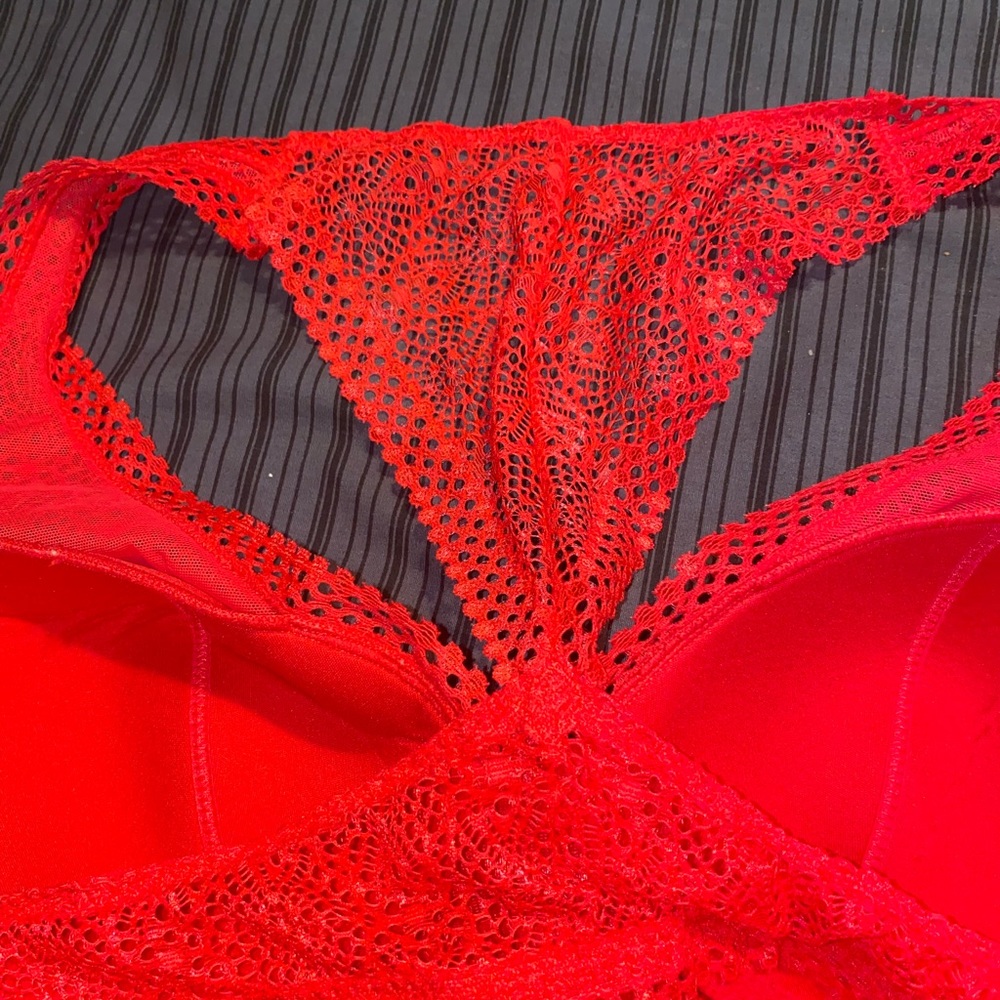 Beautiful red lace bra. Lace on the back.